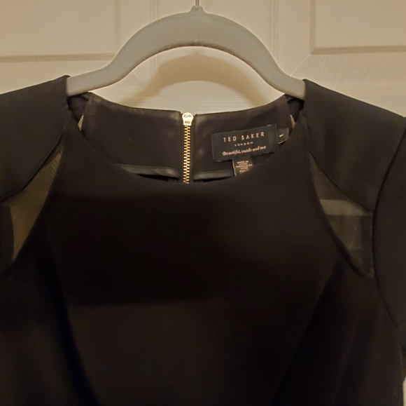 Dress - Picture 3 of 4